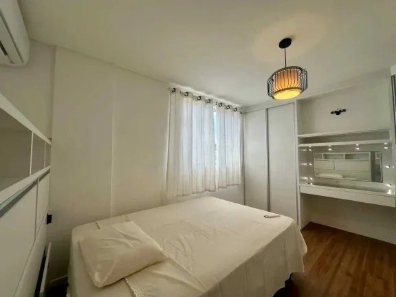 Imagem Apartamento com 2 dormitórios sendo 1 suíte 1 vaga, a 300 metros da praia de Gravatá, Navegantes/SC