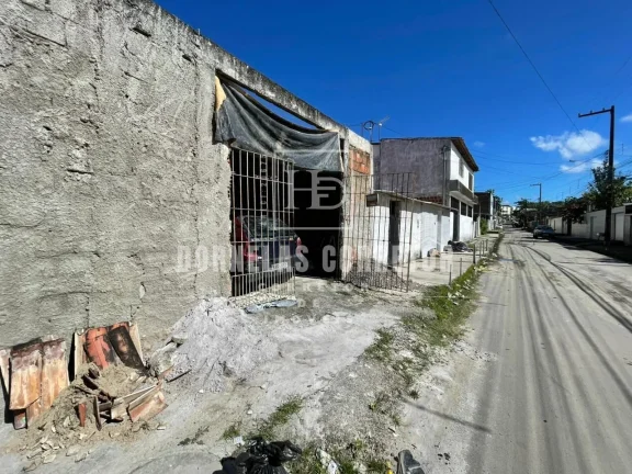 Imagem TERRENO 6X20 COM DUAS CASAS - SOMENTE À VISTA!