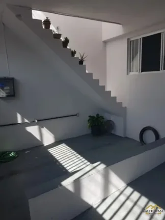 Imagem Casa com 2 quartos e 3 vagas cobertas para venda no Almerinda Chaves Jundiaí/SP