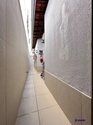 Imagem EXCLUSIVIDADE VENDO CASA REFORMADA 3/4 + SUITE NO COND VILLA PARADISO - SIM