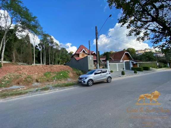Imagem Ótimo terreno a venda em área mista em Campos do Jordão-SP