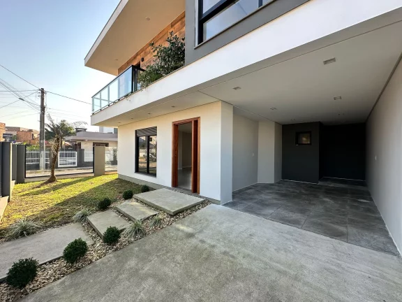 Imagem Triplex à venda em Passo de Torres, Centro, com 3 quartos, 180m²