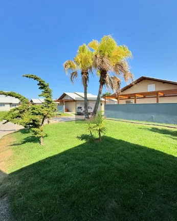Imagem Casa em Condomínio Fechado na Praia de Barra Velha/SC - 2 quartos. 1 suíte. 2 vagas. 39 m².