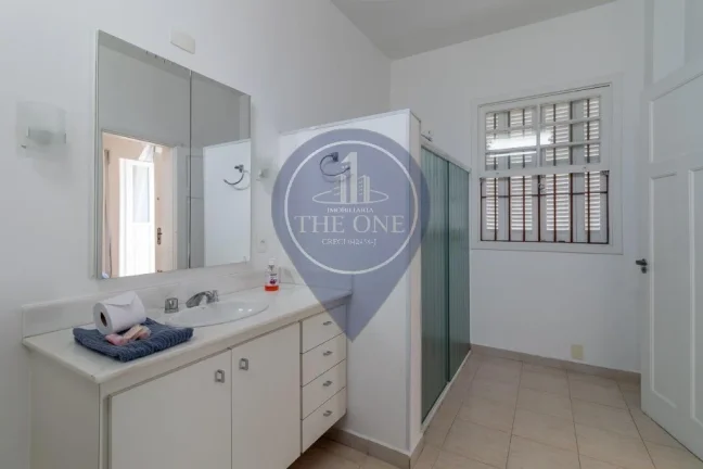 Imagem Casa para venda ou locação no Jardim Europa, São Paulo-SP! 3 quartos, 3 suítes, 2 salas, 3 banheiros, 2 vagas, 300m².