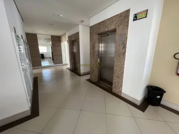 Imagem Apartamento à venda, próximo aos bancos, padaria, mercado Extra, farmácia