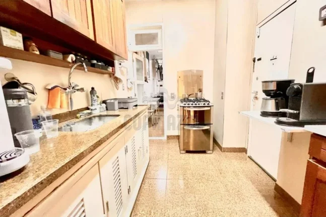 Imagem Copacabana – Rua República do Peru | Residencial › Apartamento 3 quarto(s) à Venda