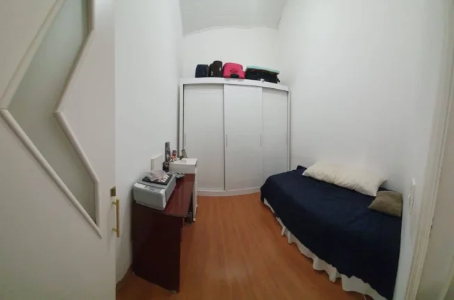 Imagem Sobrado em Condomínio Fechado 140 m² 3 Dormitórios 1 Suíte