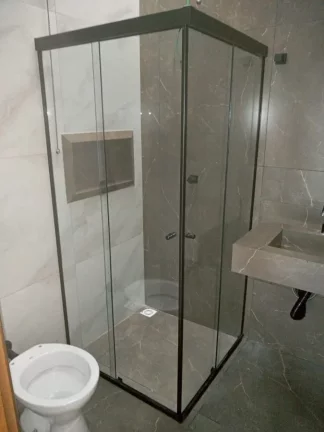 Imagem Alto Padrão para Venda em Sarandi, AURORA, 3 dormitórios, 1 suíte, 2 banheiros, 1 vaga