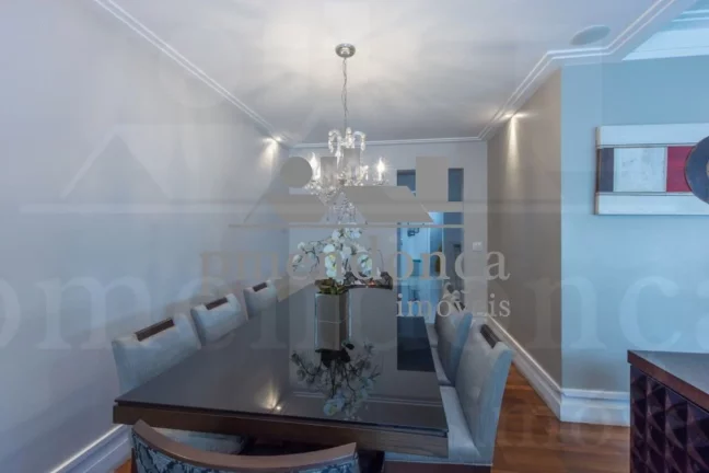 Imagem Apartamento excelente com 165m², 3 suítes e 3 vagas