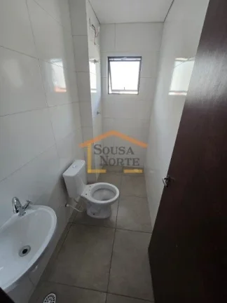 Imagem Apartamento com 42,20m², 2 dormitórios, banheiro, sala com varanda, cozinha e área de serviço. O...
