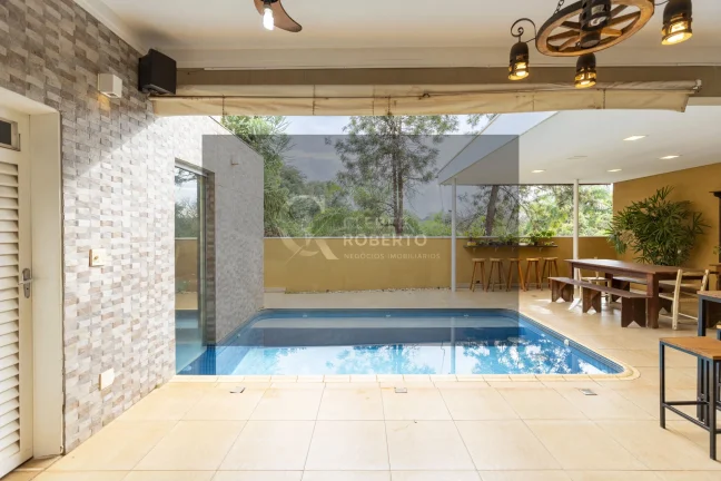 Imagem Sobrado à venda com Vista Deslumbrante e Lazer Com 250m² de terreno e 208m²