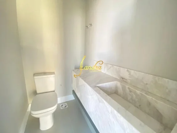 Imagem Casa térrea com 04 suítes, 155m² de área construída com mobília fixa