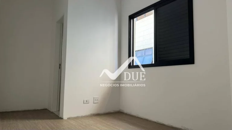 Imagem Village tipo sobrado com 2 suites. 4 banheiros, espaço gourmet para churrasqueira à venda, 89 m² por R$ 810.000 - Boqueirão - Santos/SP