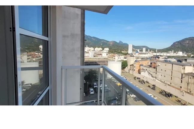 Imagem Apartamento 2 quartos, 1 suíte, em condomínio clube no Anil