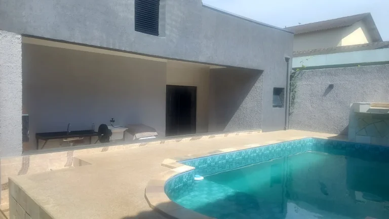Imagem Casa para Venda em Itanhaém, Gaivota (Praia), 3 dormitórios, 1 suíte, 2 banheiros, 4 vagas