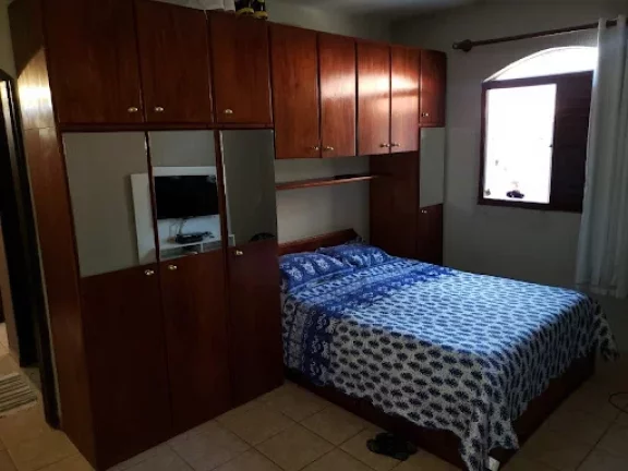 Imagem Sobrado com 4 dormitórios à venda, 240 m² por R$ 580.000,00 - Aeroporto - Guarulhos/SP