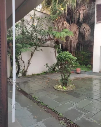 Imagem Sobra muito lindo com 4 dormitórios 3 vagas edícula hidromassagem Fl55