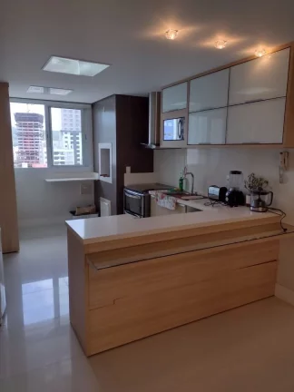 Imagem Apartamento com 3 suítes à venda no Centro de Balneário Camboriú/SC
