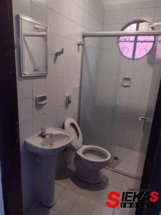 Imagem Casa para venda em São Paulo-SP, Ponte Rasa: 4 quartos, 2 banheiros, 2 vagas, 170m². Imperdível oportunidade!