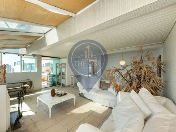 Imagem Cobertura de luxo na Aclimação: 4 quartos, 4 suítes, 2 salas, 6 banheiros, 3 vagas de garagem, 317m². Confira!