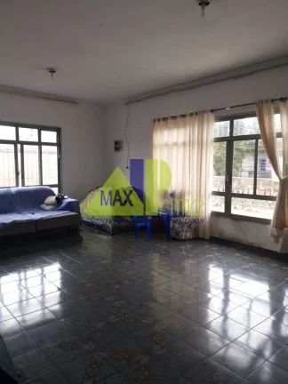 Imagem Casa para fins comerciais na Penha de França, São Paulo-SP: 3 Quartos, 1 Sala, 6 Vagas de Garagem, 300m², ótimo local