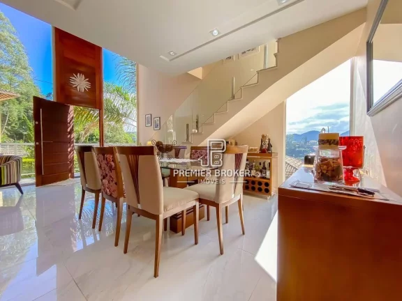Imagem Casa à venda, 167 m² por R$ 1.050.000,00 - Bom Retiro - Teresópolis/RJ