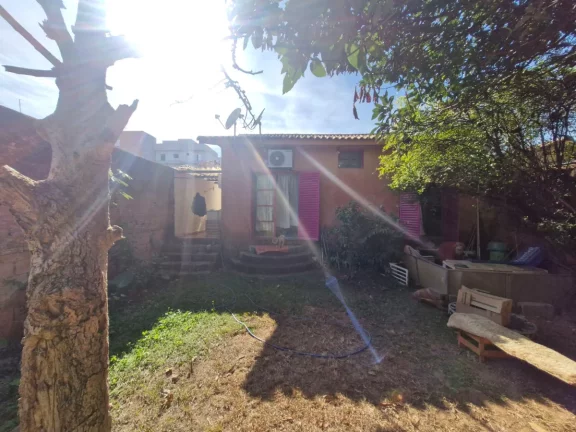 Imagem Casa de vila para venda em Jardim Barão com 2 quartos, 112m2