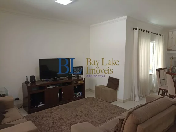 Imagem Casa ampla com espaço gourmet retrátil, 2 suítes+ 4 vagas + 6 banheiros