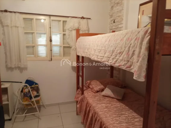 Imagem Apresentamos esta chácara encantadora à venda em Valinhos, perfeita para quem busca qualidade de v...