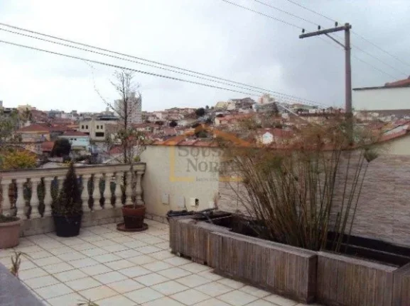 Imagem Sobrado 5 dormitórios, sala para 2 ambientes, cozinha, 3 banheiros, lavabo, área de serviço e 2 v...