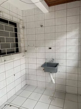 Imagem Sobrado no Boqueirão - Frente para Rua - R$530 mil