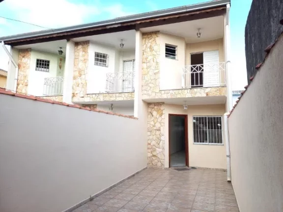 Imagem Excelente Sobrado Espaçoso Individual - Cidade Líder 3 Dorms, 1 Suíte, 2 Vagas!!!