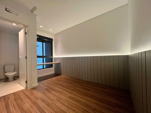 Imagem Apartamento com 3 suítes e 2 vagas de garagem na Praia Brava - Itajaí