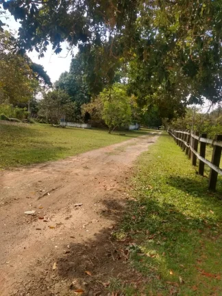 Imagem Oportunidade para Investidor para Venda em Duque de Caxias, Centro, 3 dormitórios, 2 suítes, 2 banheiros, 5 vagas