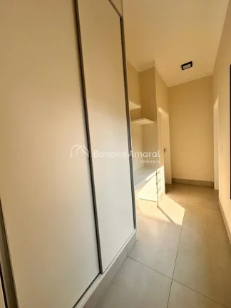 Imagem Casa térrea à venda no Condomínio Royal Garden, Parque Brasil 500, Paulínia.