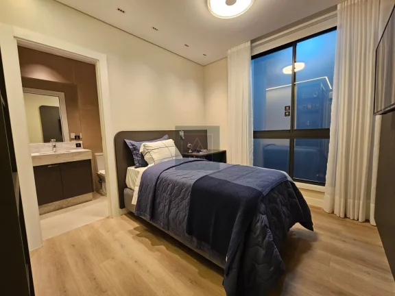 Imagem EXCLUSIVIDADE- Cobertura Duplex - Água Verde. 317m². 4 suítes. 4 vagas.