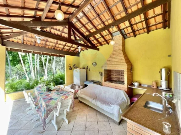 Imagem Casa em Condomínio a Venda no bairro Granja Viana - Carapicuíba, SP