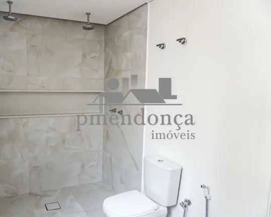 Imagem Apartamento reformado em Higienópolis com 3 suítes e 3 vagas, 236m²