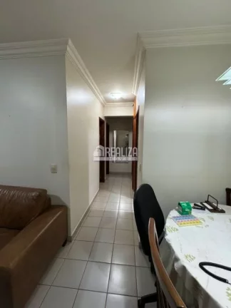 Imagem Apartamento à venda no Condomínio Edifício Arquiteto Wagner Schroden, Centro de Uberaba - 3 Dormitórios e Suíte!