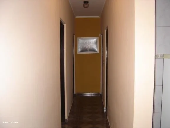 Imagem Casa para Venda em Peruíbe, Vila Romar, 3 dormitórios, 1 suíte, 1 banheiro, 2 vagas