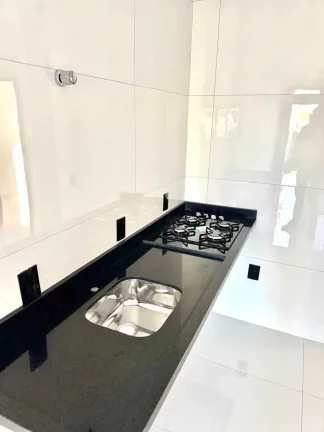 Imagem Casa geminada com 2 dormitórios e garagem para 2 carros em Palhoça/SC
