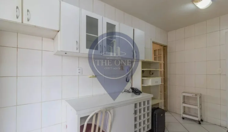 Imagem Apartamento para locação em Cerqueira César, São Paulo-SP: 3 quartos, 1 suíte, 2 vagas, 130m² de área!