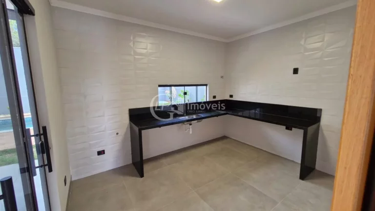 Imagem Linda Casa de Alto Padrão no Bairro Rita Vieira