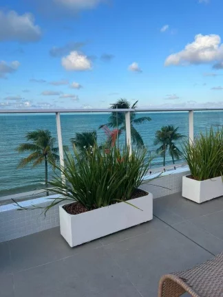 Imagem OPORTUNIDADE. Vende-se flat pronto a investir. Na beira-mar do Cabo Branco