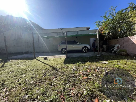 Imagem Terreno com grande potencial na Enseada!