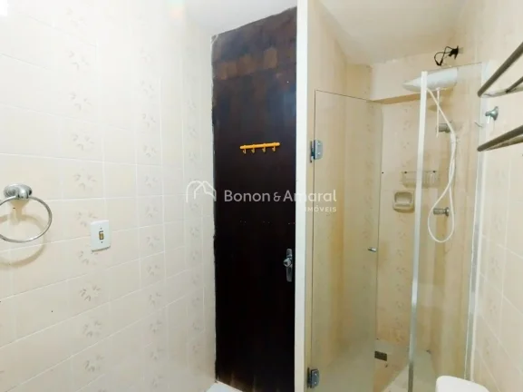 Imagem Loft Estiloso com Design Industrial no Coração da Cidade