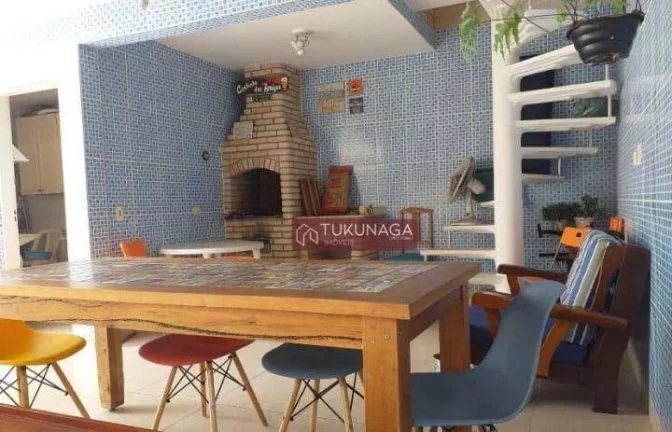 Imagem Sobrado com 3 dormitórios à venda, 264 m² por R$ 960.000,00 - Centro - Arujá/SP