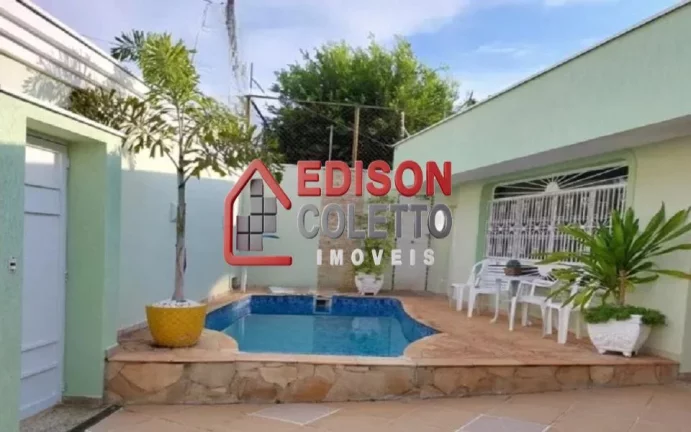 Casa com 3 Quartos à Venda, 296 m² em Nova Piracicaba - Piracicaba