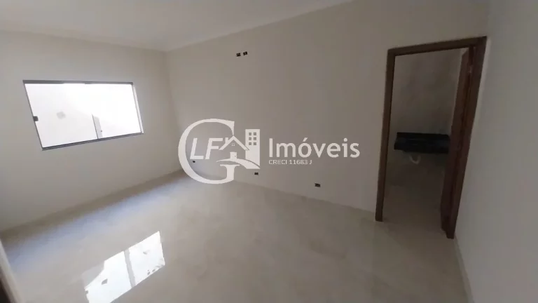 Imagem Casa de Luxo à Venda em Campo Grande-MS - 4 Quartos, 4 Suítes, 2 Salas, 4 Vagas de Garagem - Água Limpa Park - 220m²