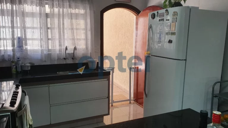 Imagem LINDO SOBRADO DE 185 M² , 03 DORMITÓRIOS 01 SUITE,BAIRRO ANCHIETA, SÃO BERNARDO DO CAMPO